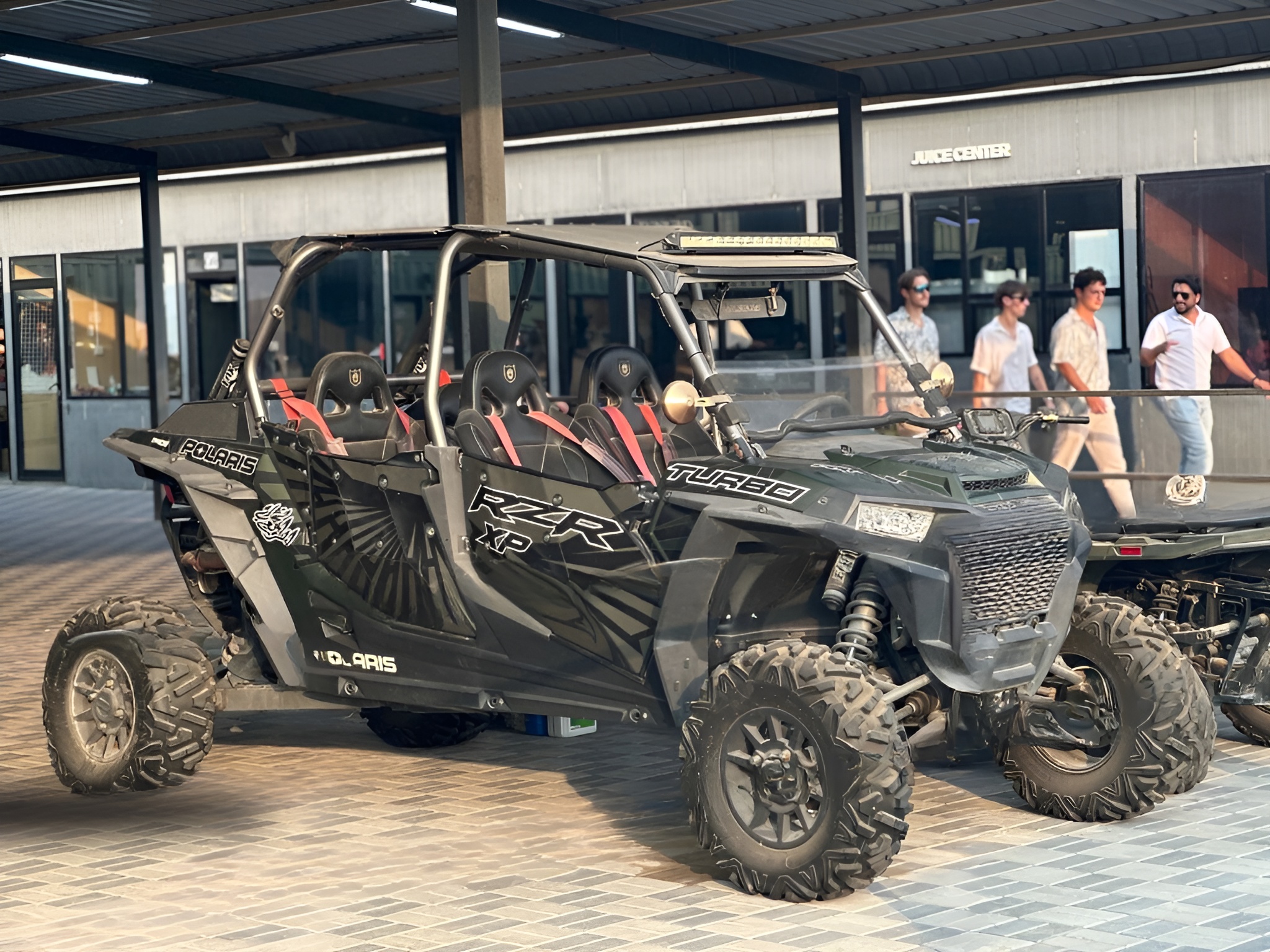  Explorer Package Polaris  (2-Seater)